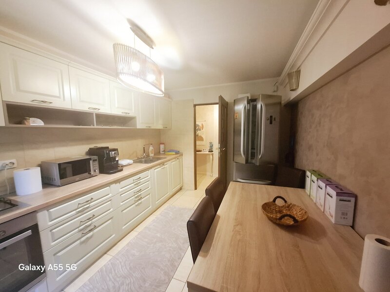 Tei, inchiriere apartament cu 4 camere lux in cartierul Tei